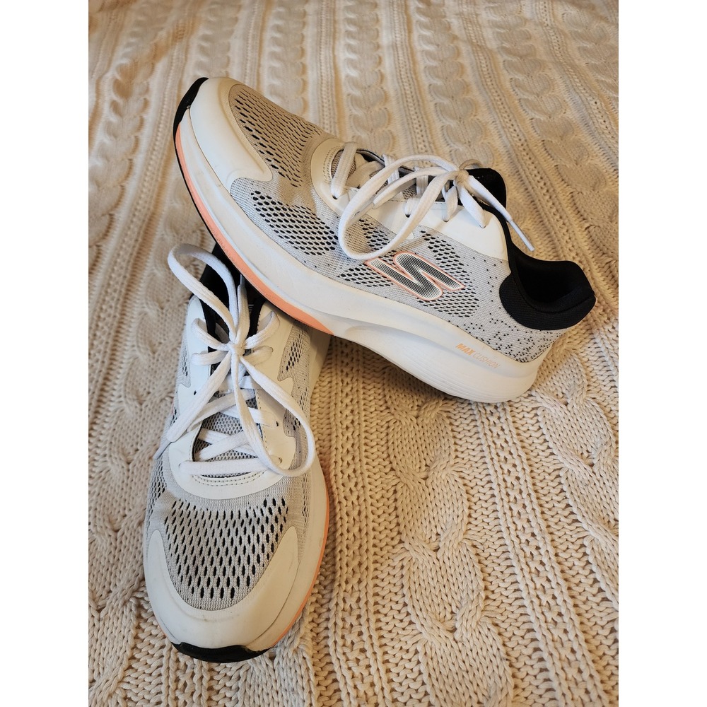 Skechers GO WALK Max Walker Vea White Black Orange Sneaker Women's Size 8